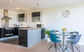 Cotels At Vizion Serviced Apartments, Superfast Broadband, Central Location, Free Parking, Fully Equipped Kitchen